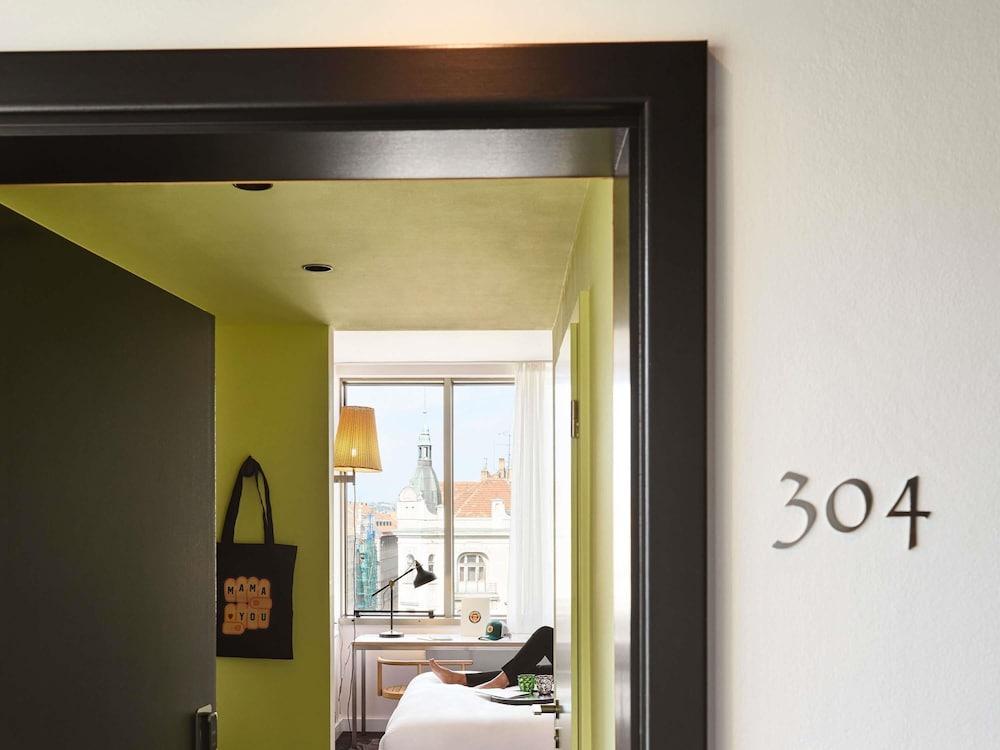 Mama Shelter Prague Room Type - Room, 1 King Bed (Medium Mama)