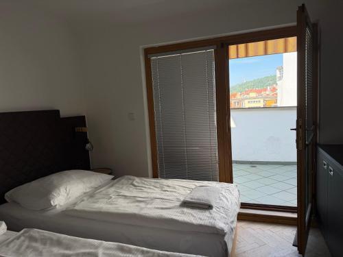 Prague Central Residence Room Type - Three-Bedroom Superior Apartment