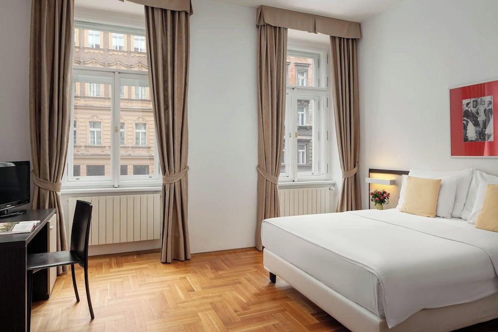 Hotel Praga 1 Room Type - Double or Twin Room Hotel Praga 1 Room Type - Double or Twin Room