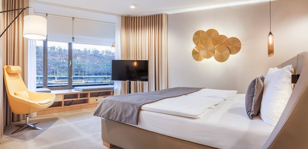 The President Room Type - Deluxe Double or Twin Room, River View The President Room Type - Deluxe Double or Twin Room, River View