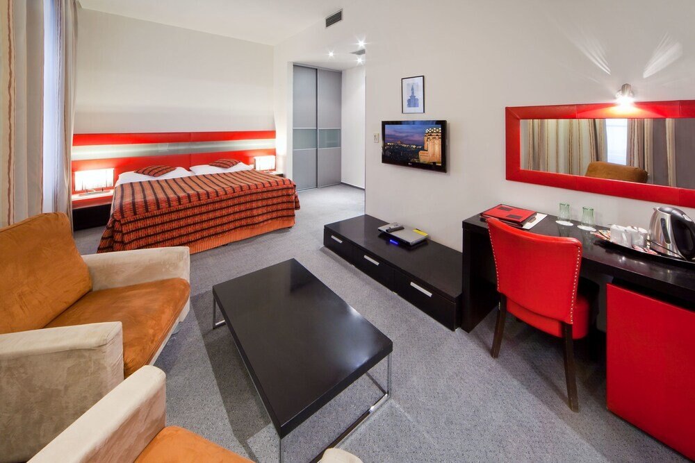 Hotel Prague Inn Room Type - Standard Double or Twin Room, City View Hotel Prague Inn Room Type - Standard Double or Twin Room, City View