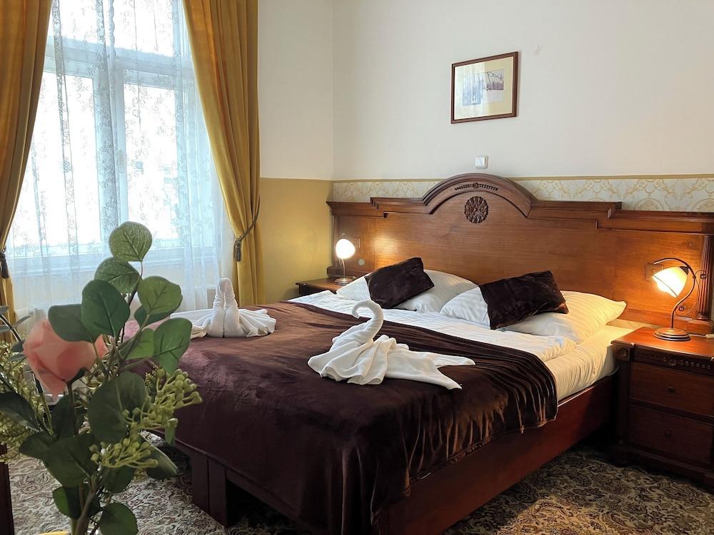 SPA Hotel Liliova Prague Old Town Room Type - Classic Double or Twin Room, 1 Bedroom SPA Hotel Liliova Prague Old Town Room Type - Classic Double or Twin Room, 1 Bedroom