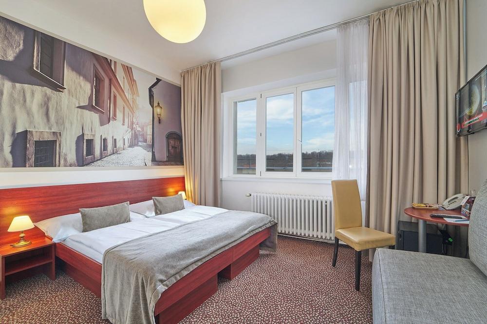 Metropolitan Old Town Hotel - Czech Leading Hotels Room Type - Standard Double Room