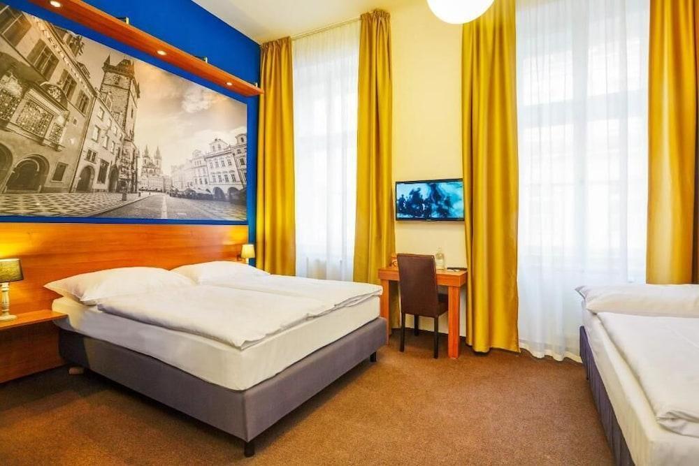 Metropolitan Old Town Hotel - Czech Leading Hotels - Tap to explore photos