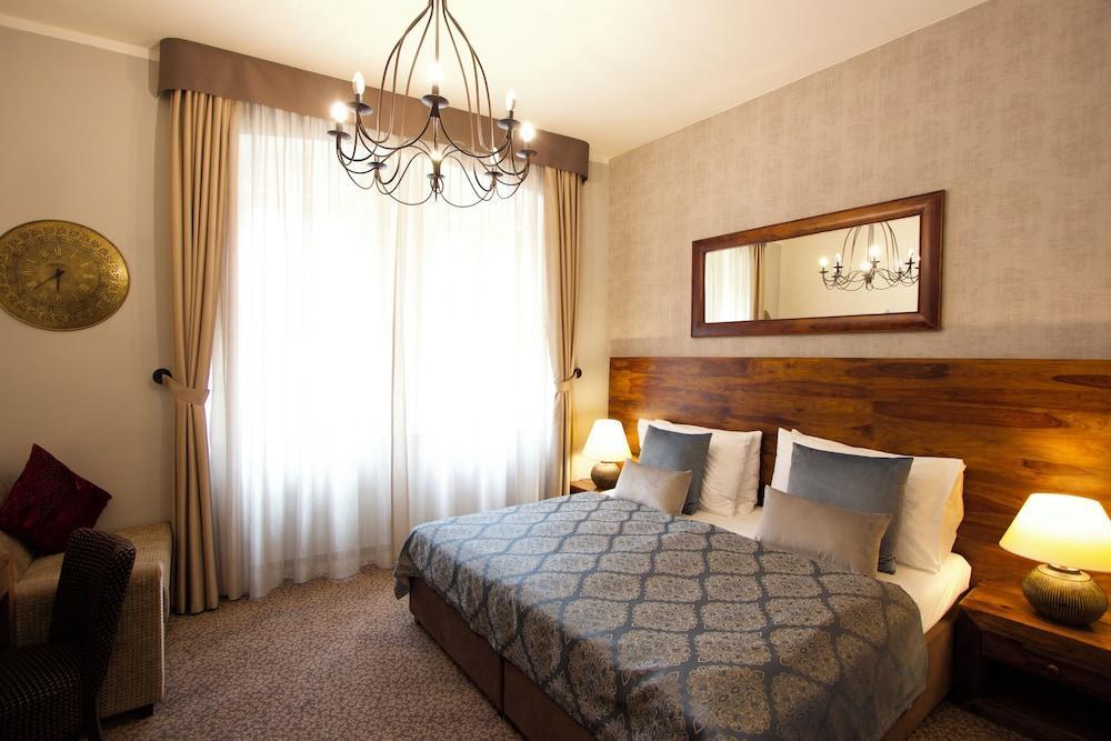 Hotel Residence Agnes Room Type - Double Room (with extra bed)