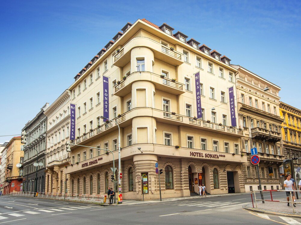 EA Hotel Sonata - Tap to explore photos