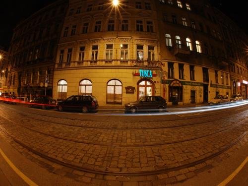 EA Hotel Tosca - Tap to explore photos