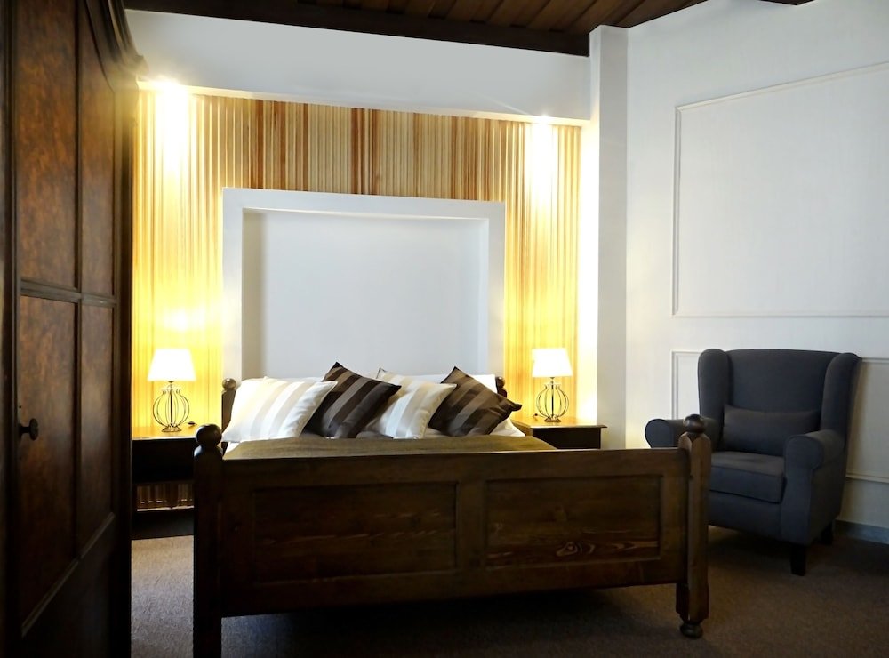 U Krize Room Type - Superior Double Room, 1 Queen Bed, Private Bathroom U Krize Room Type - Superior Double Room, 1 Queen Bed, Private Bathroom