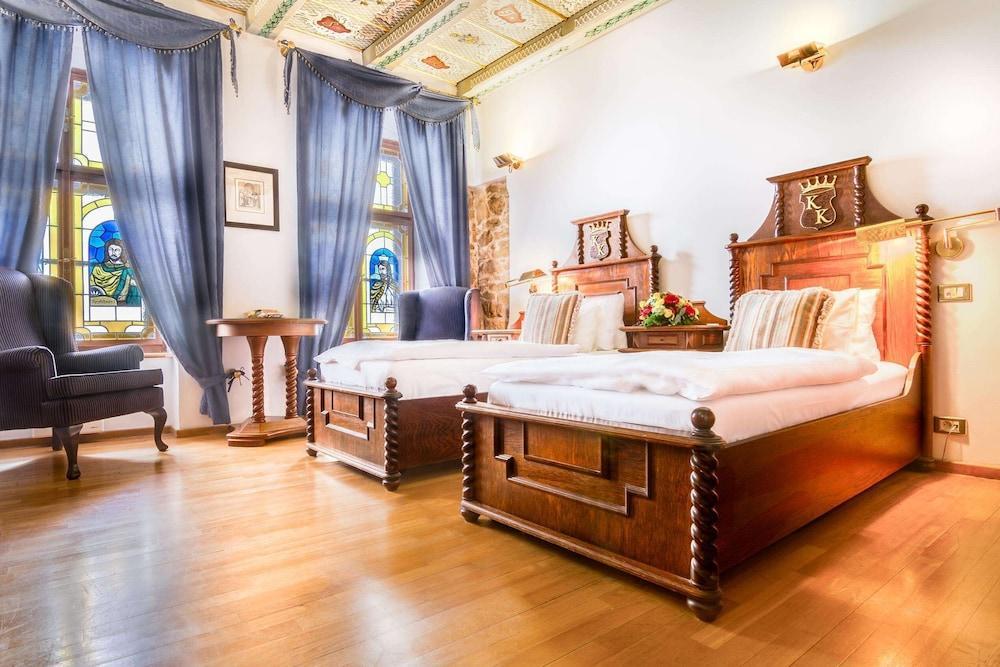 The King Charles Room Type - Superior Double or Twin Room The King Charles Room Type - Superior Double or Twin Room