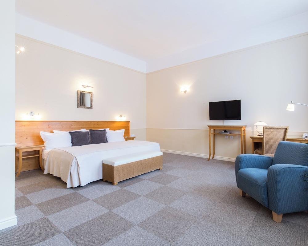 Unitas Hotel Room Type - Superior Double or Twin Room Unitas Hotel Room Type - Superior Double or Twin Room