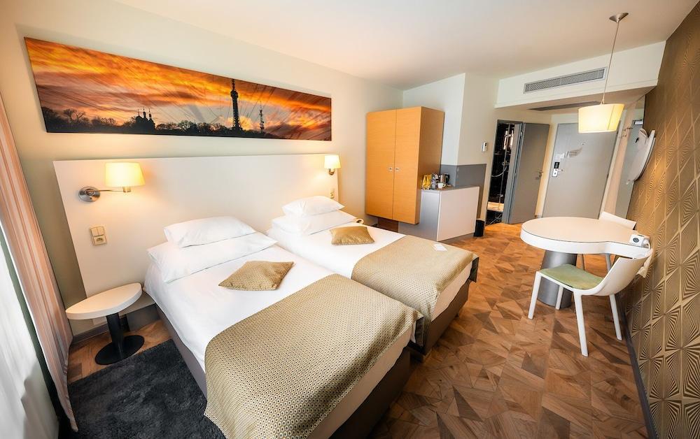 Grandium Hotel Prague Room Type - Classic Double or Twin Room Grandium Hotel Prague Room Type - Classic Double or Twin Room