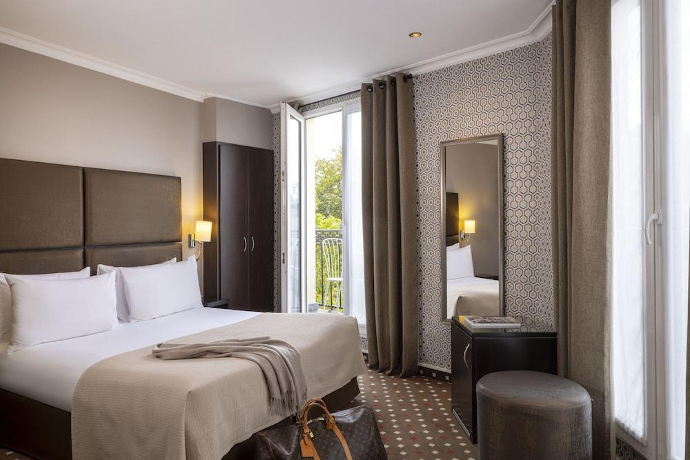 Abbatial Saint Germain Room Type - Superior Room with Balcony
