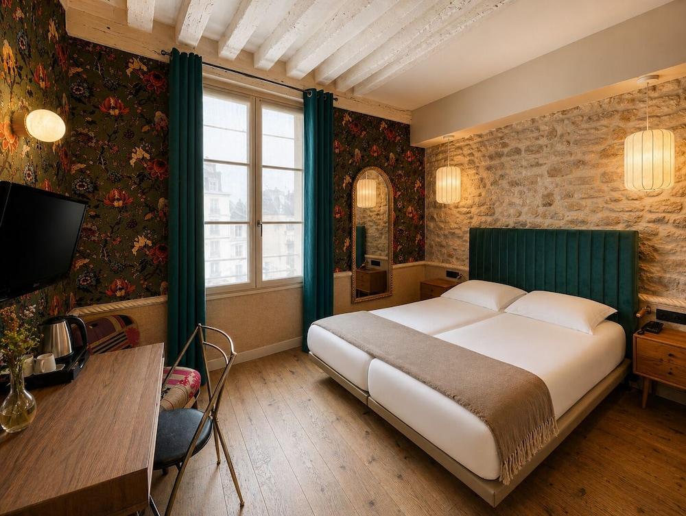 Hotel De Notre Dame Maître Albert Room Type - Superior Room