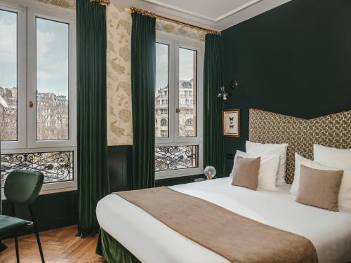 Hotel Maison Malesherbes - Tap to explore photos