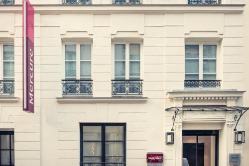 Mercure Paris Arc de Triomphe Wagram - Tap to explore photos