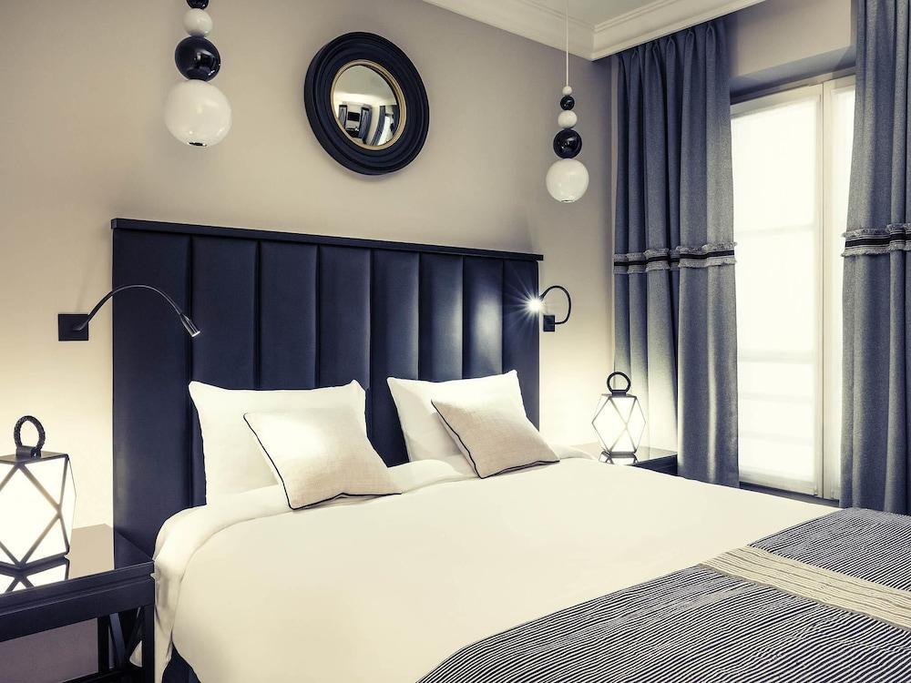 Mercure Paris Arc de Triomphe Wagram Room Type - Classic Room with 1 double bed