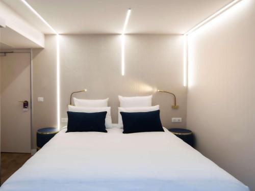 Hôtel Mercure Paris Opéra Lafayette (fermé Pour Travaux) - Tap to explore photos