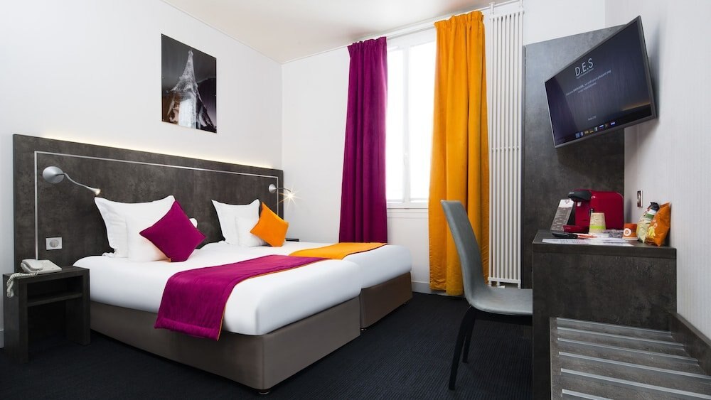 Hôtel du Plat d'Etain Room Type - Twin Room