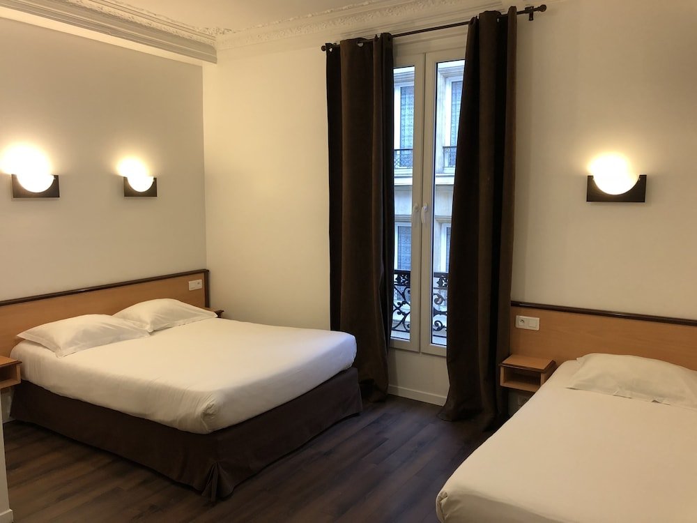 Hotel Liège Strasbourg - Tap to explore photos