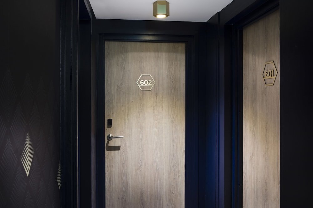 Maxim Folies Room Type - Two Adjacent Rooms