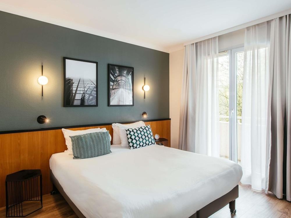 Adagio la Defense-Le Parc Room Type - Studio, 1 Double Bed