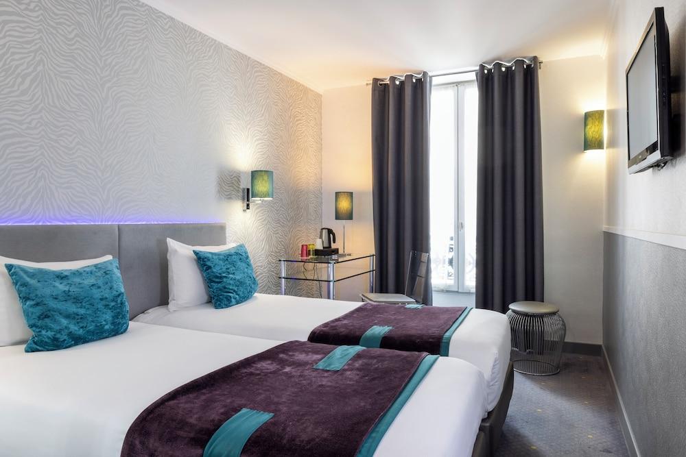 ATN Hotel Room Type - Twin Room