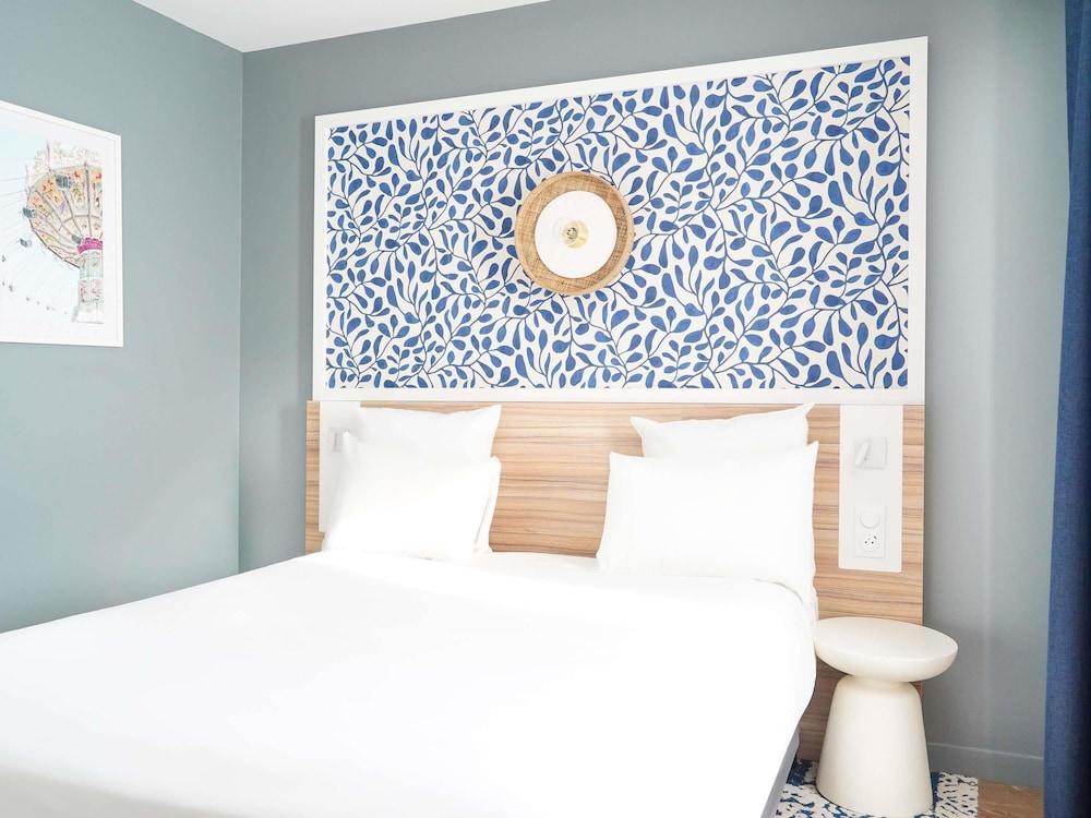 Apparthotel Mercure Paris Boulogne Room Type - 1 bedroom appartment, 1 double bed and sofabeds sleeps 3 Apparthotel Mercure Paris Boulogne Room Type - 1 bedroom appartment, 1 double bed and sofabeds sleeps 3