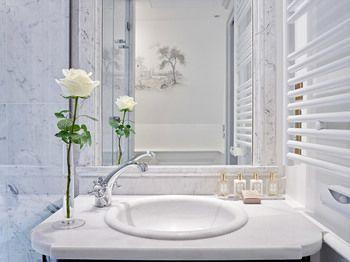 Château des Fleurs Hôtel & Spa Paris