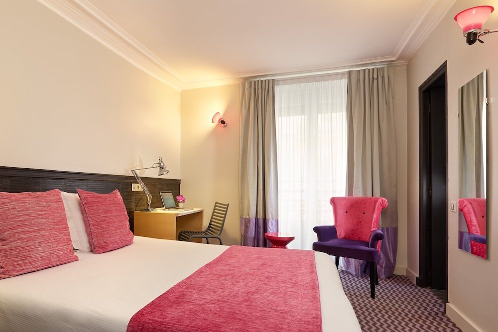 Hôtel Antin Trinité Room Type - Superior Plus Room Hôtel Antin Trinité Room Type - Superior Plus Room