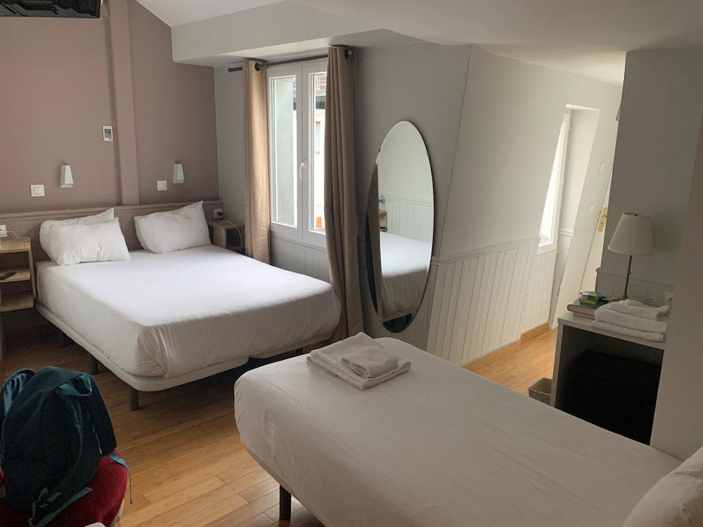 Hotel Apollo Opera Room Type - Triple Room