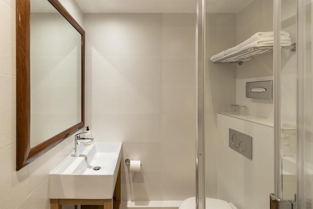 Best Western Aramis Saint-Germain Room Type - Standard Room, 1 Double Bed, Smoking