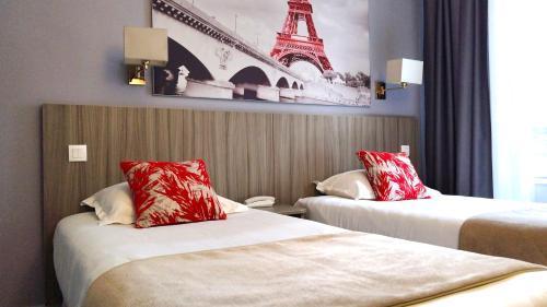 Avia Saphir Montparnasse - Tap to explore photos
