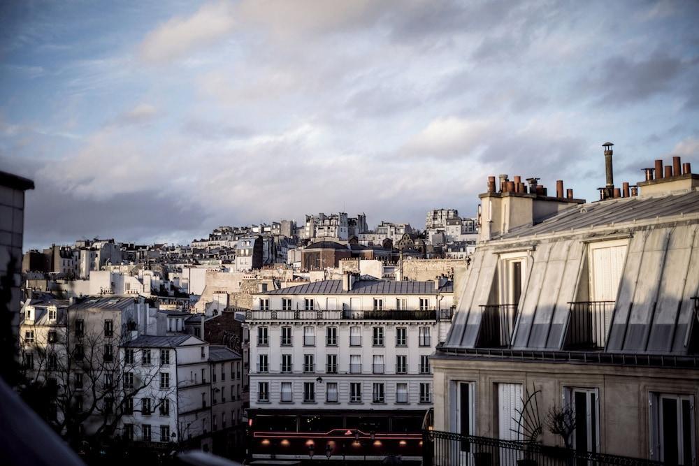 Le Pigalle - Tap to explore photos
