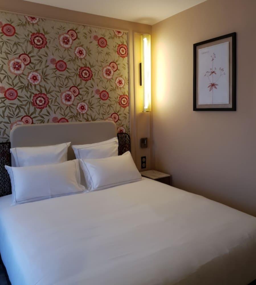 ELSA, Hôtel Paris Room Type - Superior Room (Chambre Supérieure Mansardée)