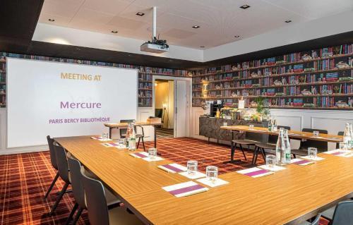 Mercure Paris Bercy Bibliotheque - Tap to explore photos