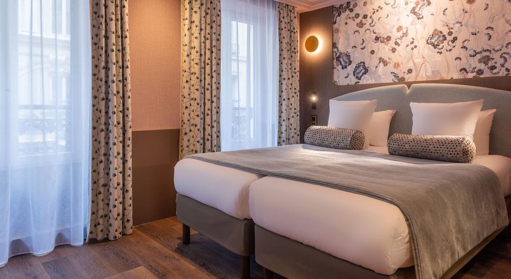 Hotel Maison Axel Opéra Paris Room Type - Superior Double or Twin Room Hotel Maison Axel Opéra Paris Room Type - Superior Double or Twin Room