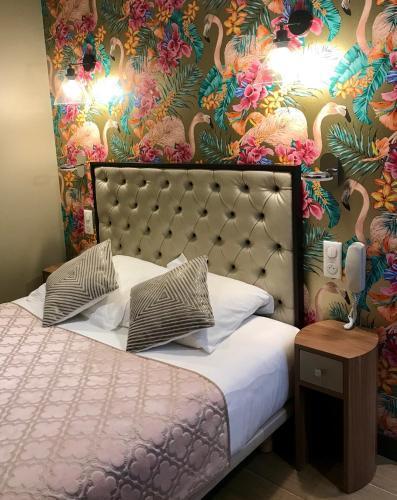 Hotel Excelsior Batignolles - Tap to explore photos