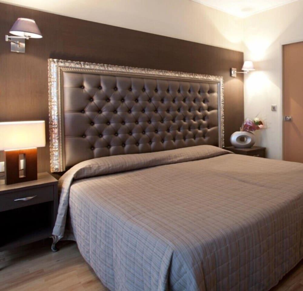 Hôtel Lebron Room Type - Double Room