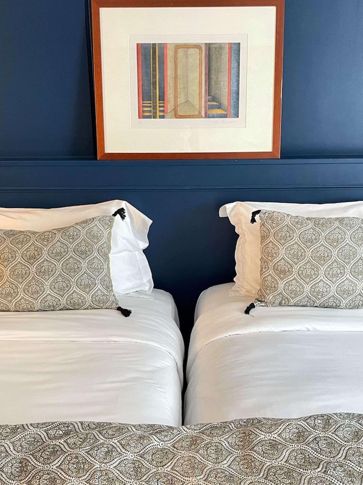 Hôtel Pergolèse Paris Champs Elysées Room Type - Superior Double Room, 2 Twin Beds