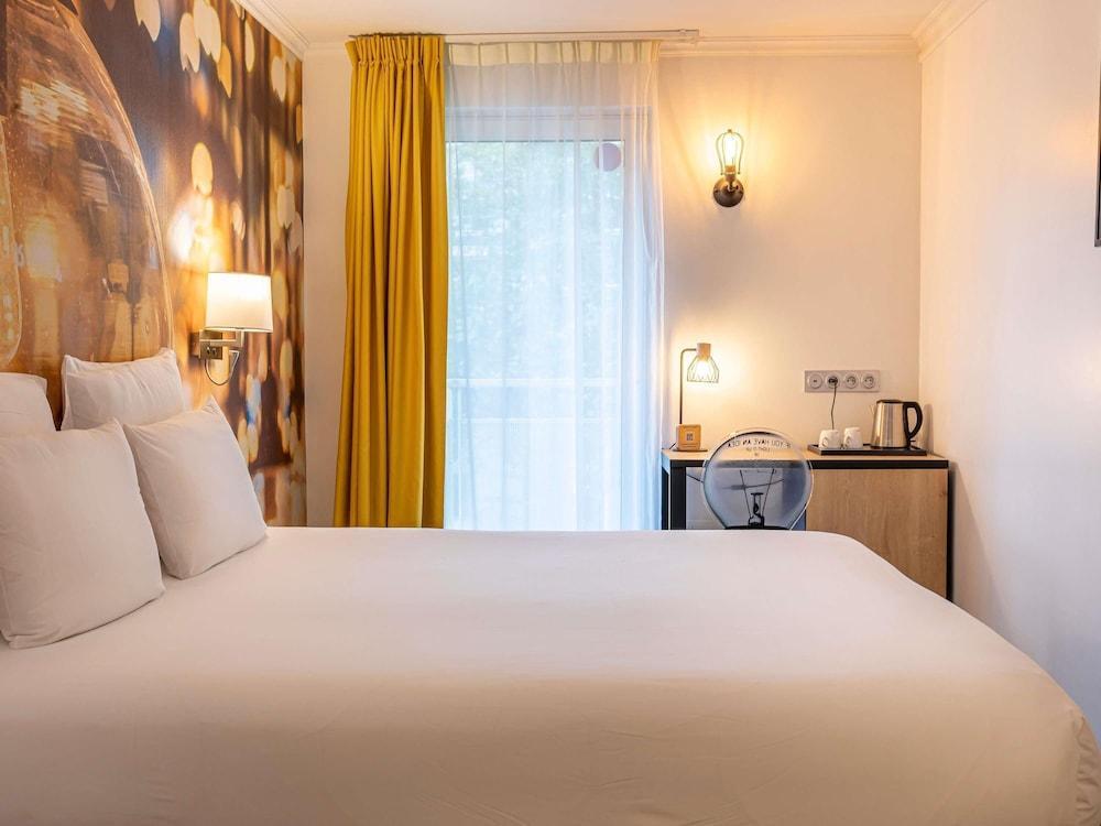 Hotel Mercure Paris Malakoff Parc des Expositions Room Type - Classic Room - 1 large bed