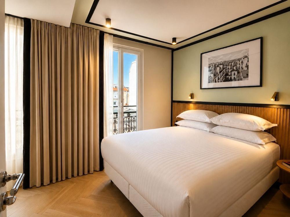Hotel Maison Lenoir Room Type - Deluxe Double Room