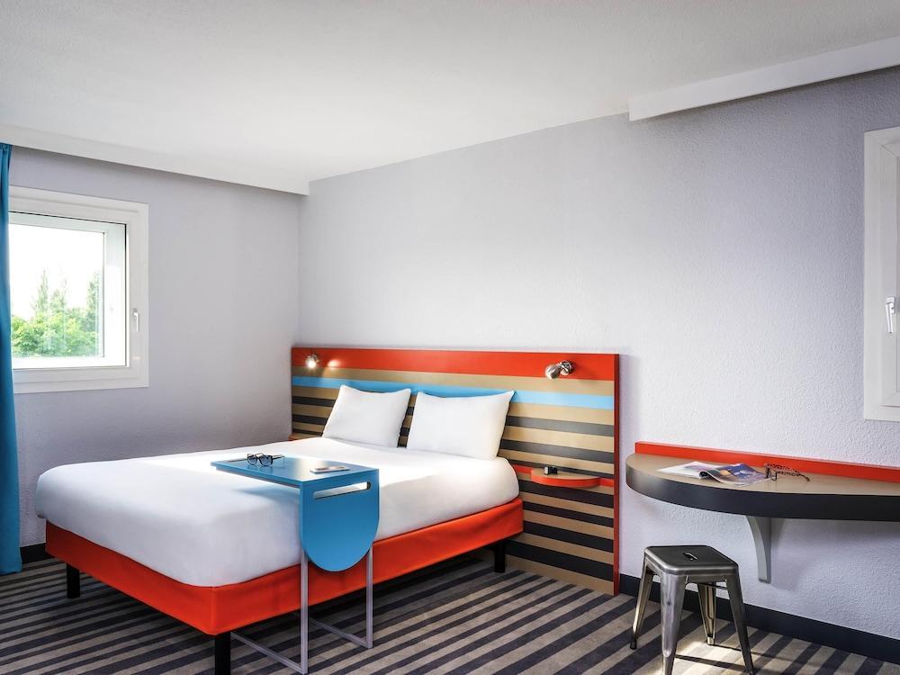 ibis Styles Antony Paris Sud Room Type - Standard Room, 1 Double Bed