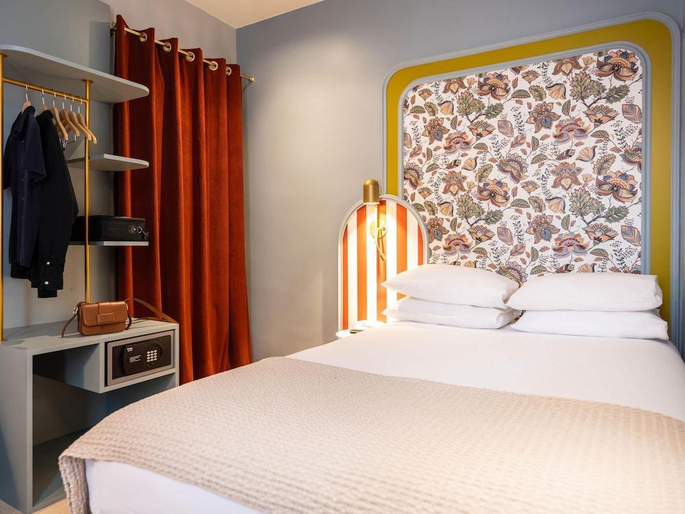 Mercure Paris Notre Dame Saint Germain des Prés Room Type - Classic Room, 1 Twin Bed