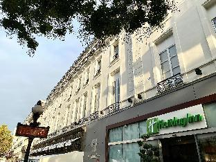 Holiday Inn Paris Op - Tap to explore photos