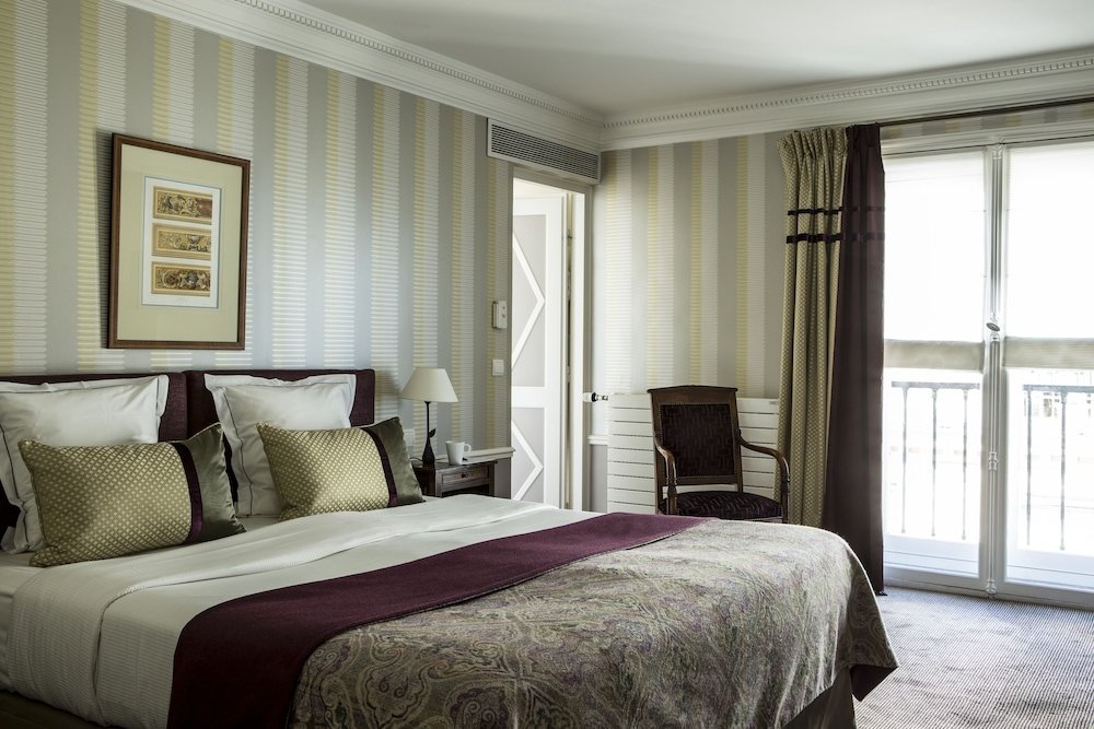 Hotel Brighton Room Type - Deluxe Room