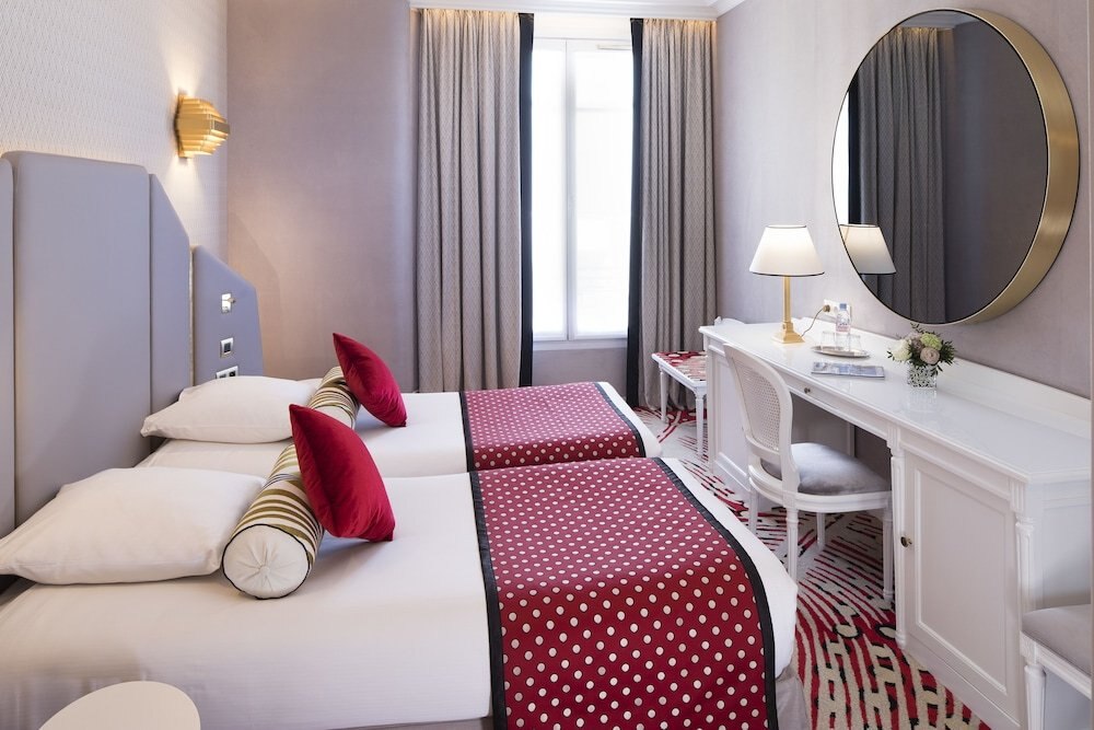 Hotel Victor Hugo Paris Kléber Room Type - Connecting Rooms