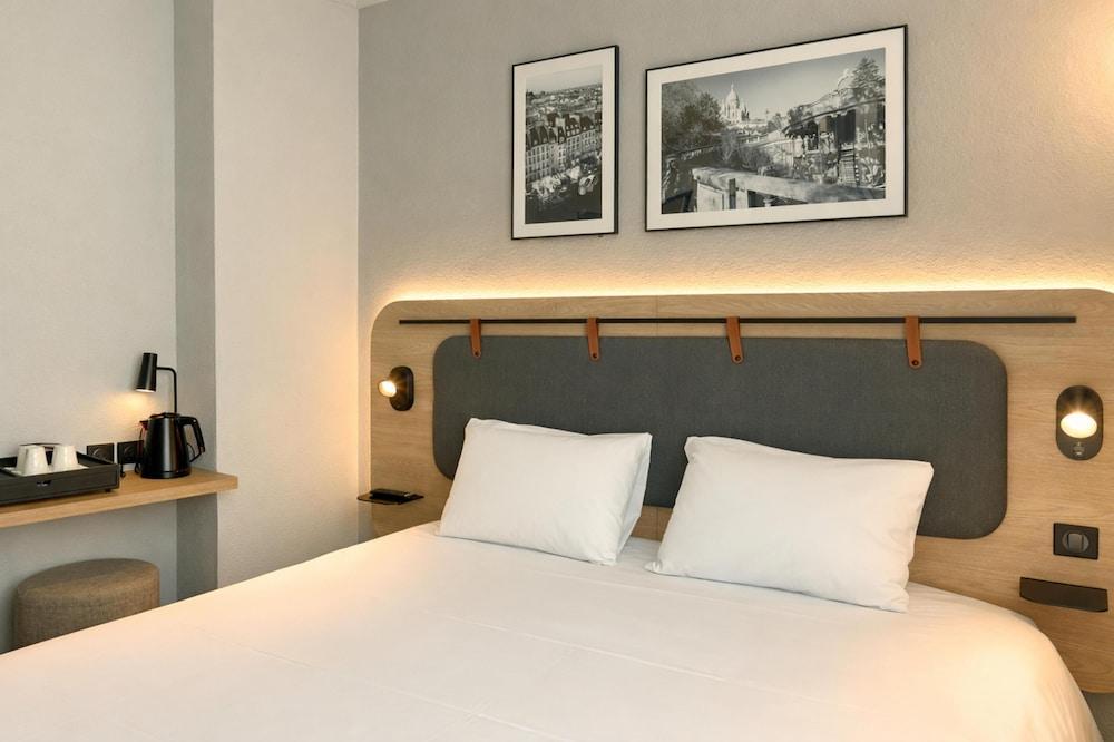 Campanile Paris 15 - Tour Eiffel Room Type - Standard Room - 1 Queen Bed