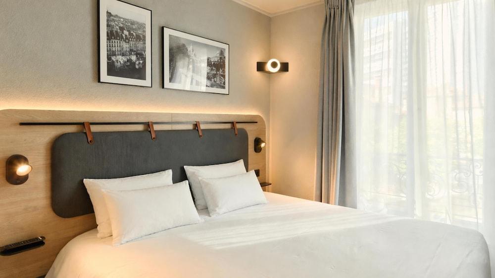 Campanile Paris 15 - Tour Eiffel Room Type - Superior Room - 1 King Bed