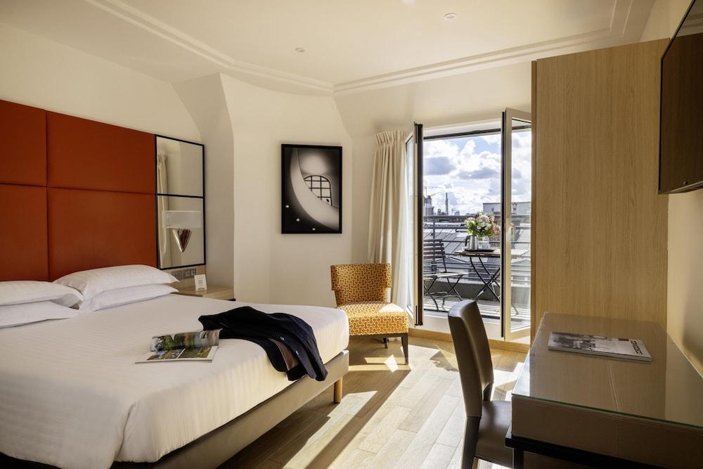 Hotel De Castiglione Room Type - Premium Eiffel Tower