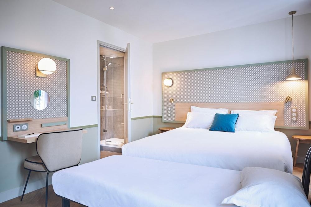 Hôtel Cervantes by Happyculture Room Type - Standard Triple Room